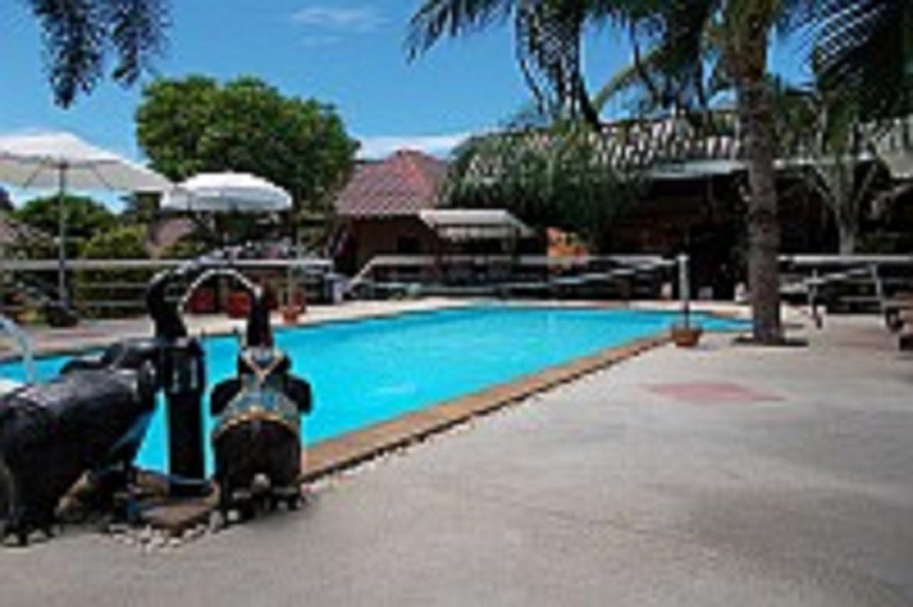 Bee Nat Garden Resort Bang Rak Beach  Ngoại thất bức ảnh