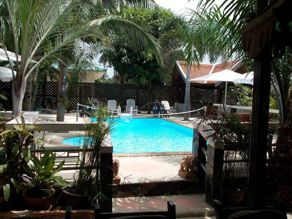 Bee Nat Garden Resort Bang Rak Beach  Ngoại thất bức ảnh